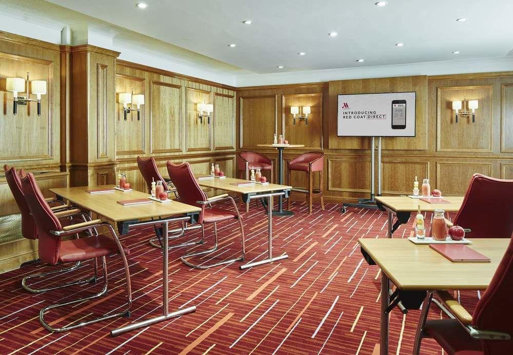 Delta Hotels By Marriott Heathrow Γουίνσδορ Εξωτερικό φωτογραφία