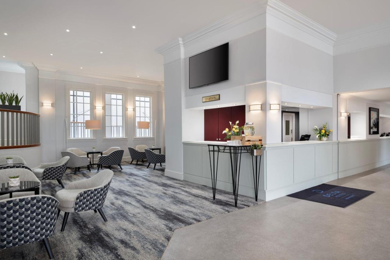 Delta Hotels By Marriott Heathrow Γουίνσδορ Εξωτερικό φωτογραφία