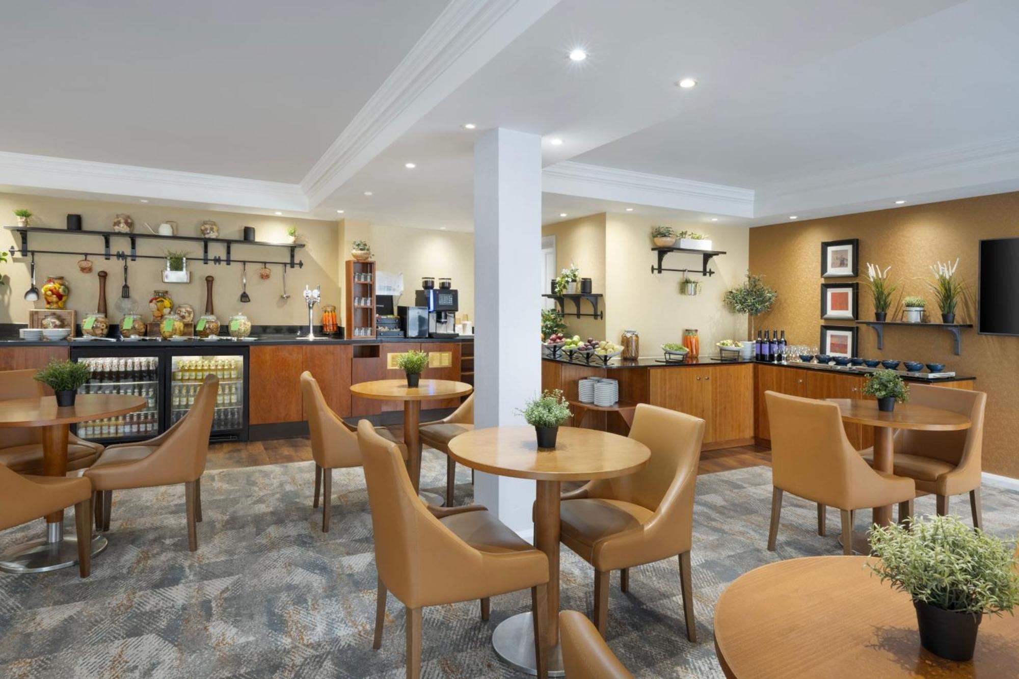 Delta Hotels By Marriott Heathrow Γουίνσδορ Εξωτερικό φωτογραφία