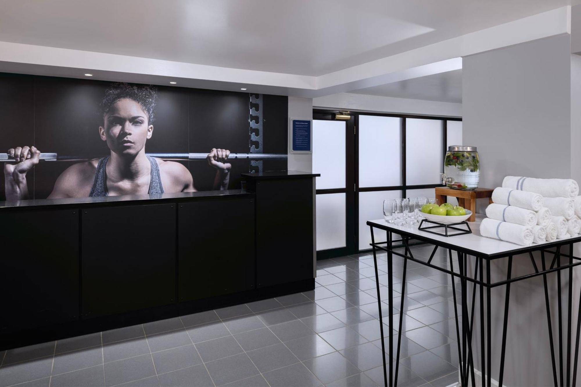 Delta Hotels By Marriott Heathrow Γουίνσδορ Εξωτερικό φωτογραφία