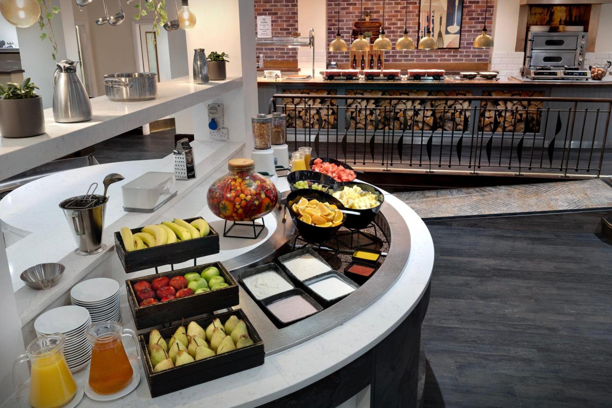 Delta Hotels By Marriott Heathrow Γουίνσδορ Εξωτερικό φωτογραφία